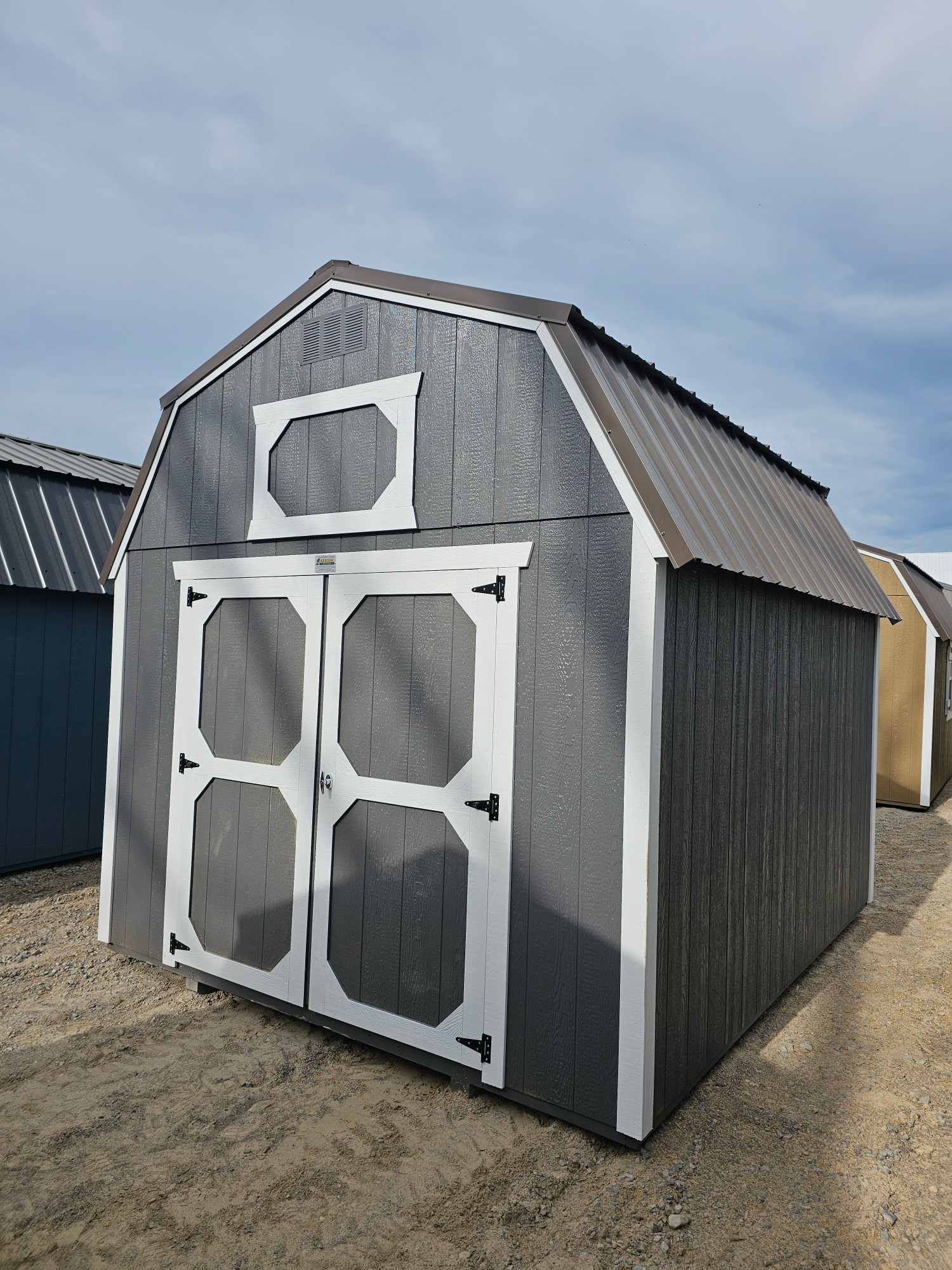 Lofted Barn - 10x12
