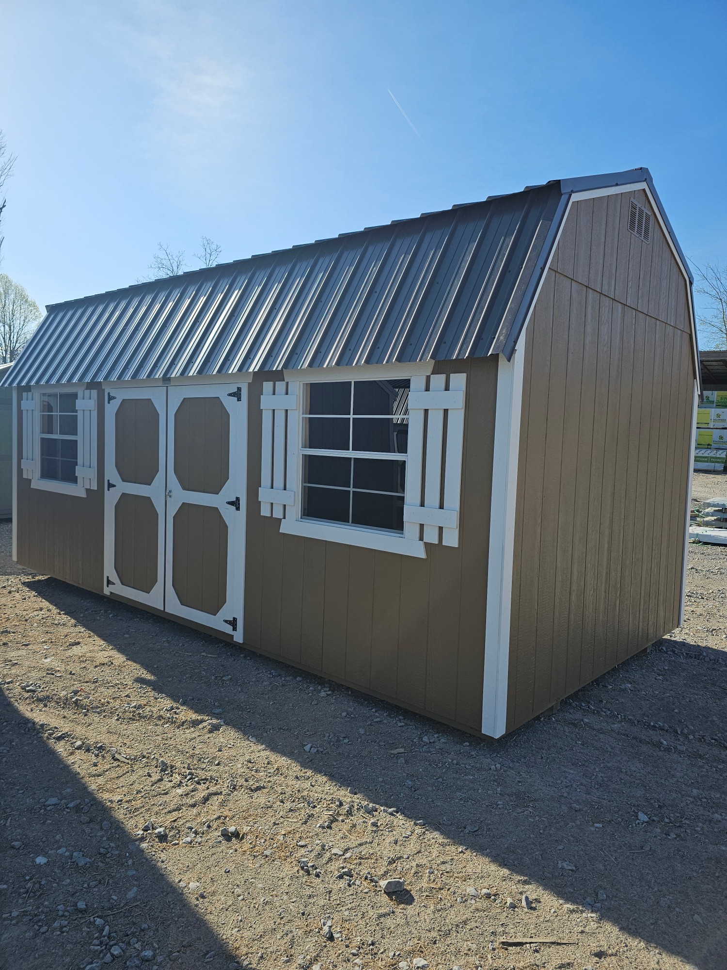 Lofted Barn - 10x20