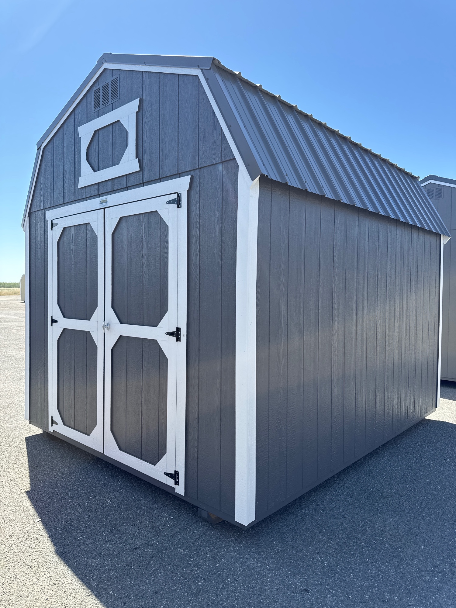 Lofted Barn - 10x12
