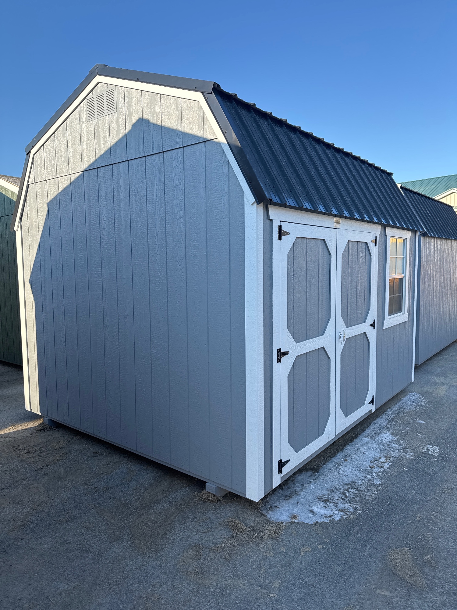 Lofted Barn - 10x12