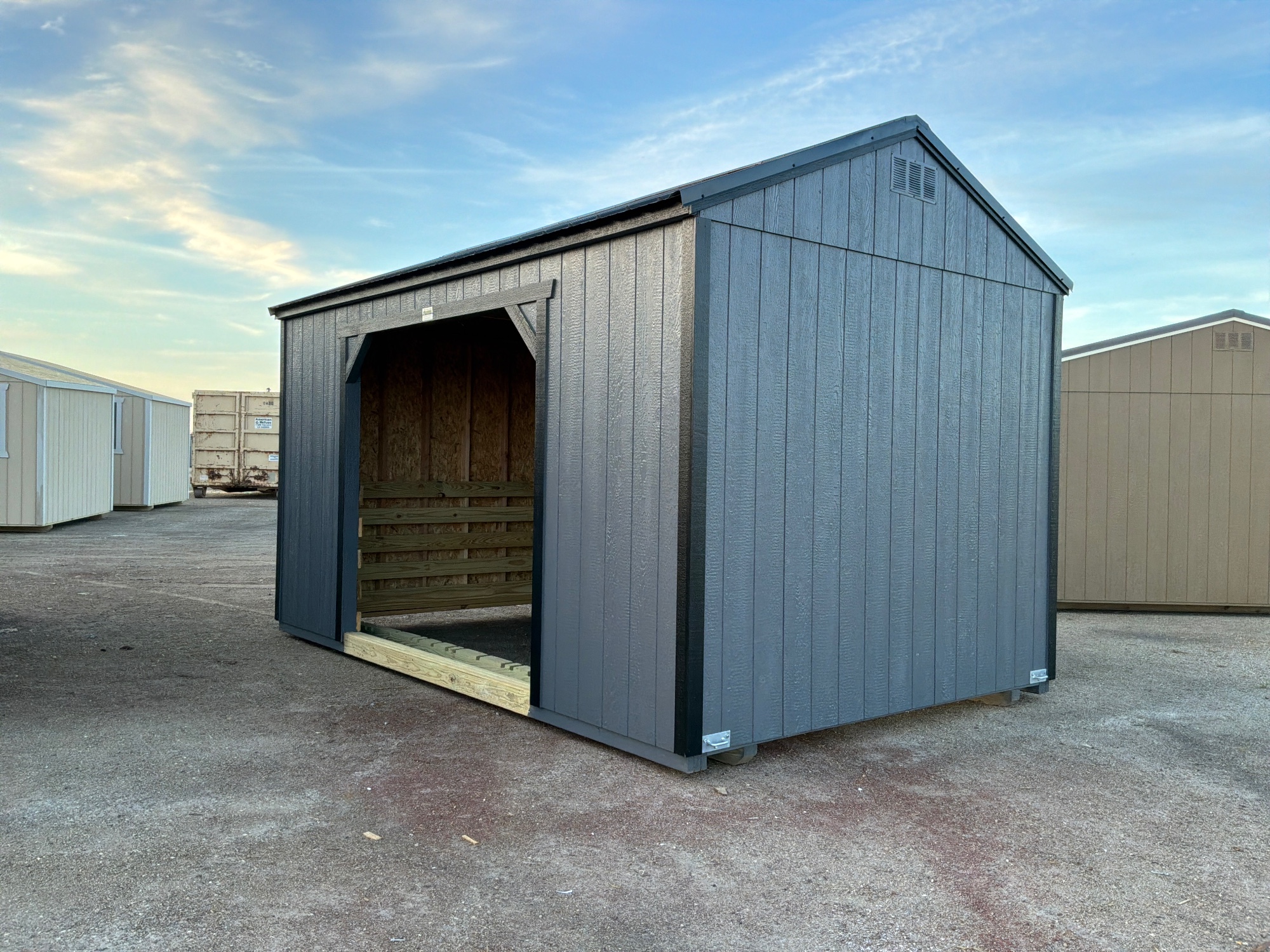 Animal Shelter - 10x16