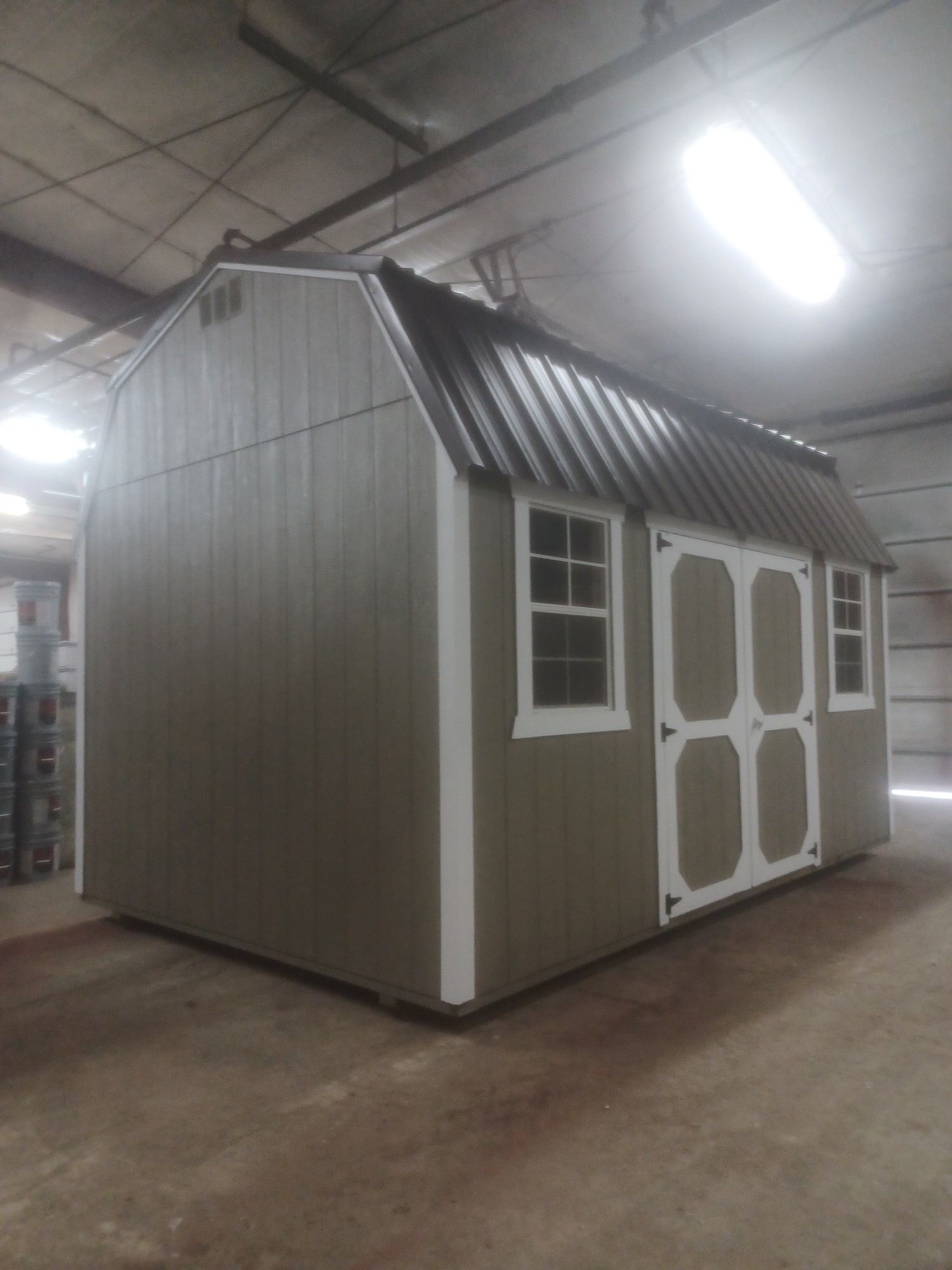 LOFTED BARN 7’ WALLS