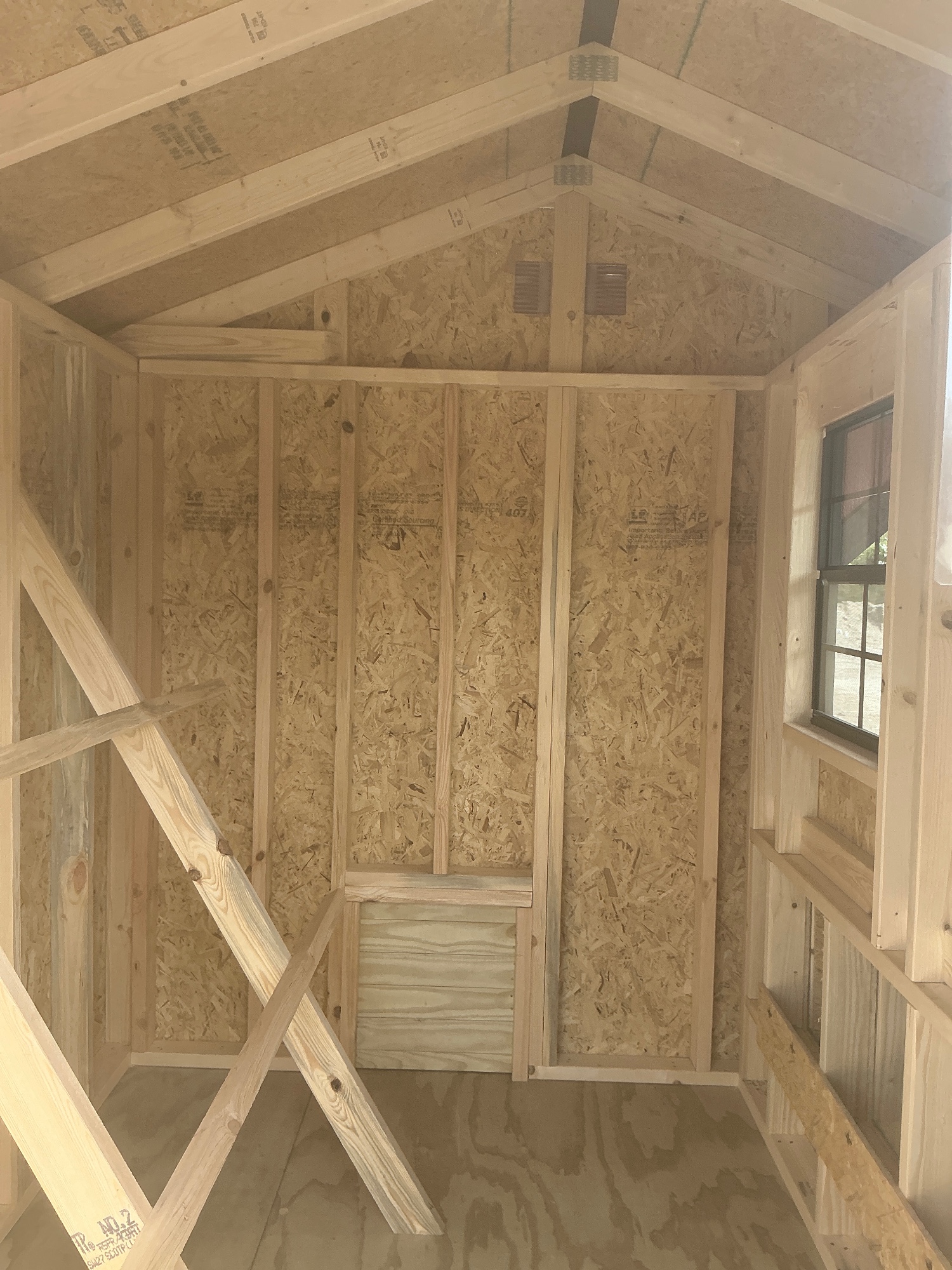 Chicken Coop - 6x8 image 4