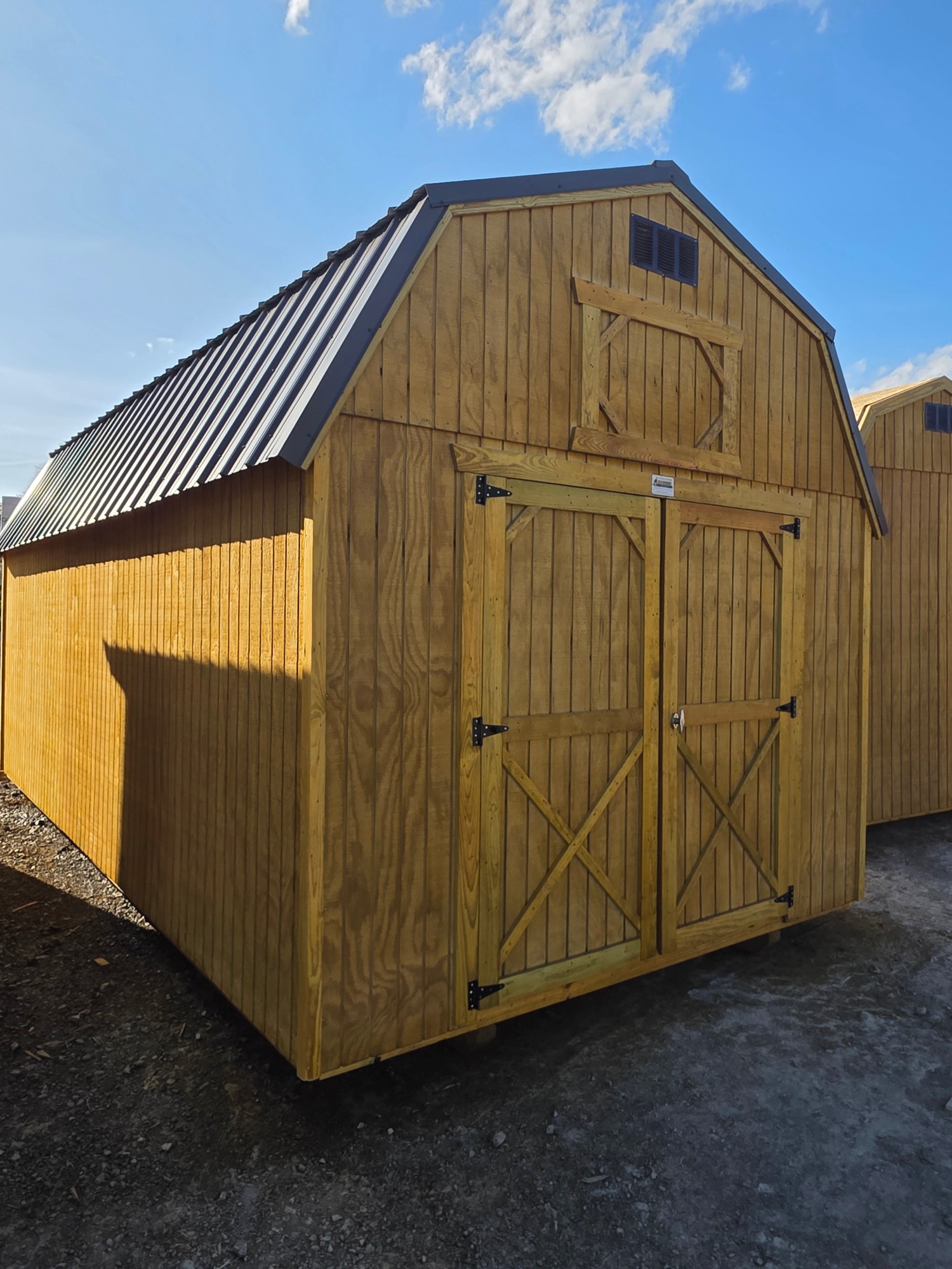 Lofted Barn - 10x20