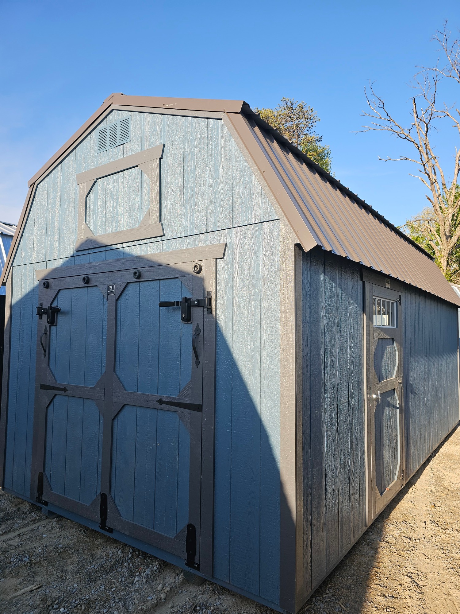 Lofted Barn - 10x20