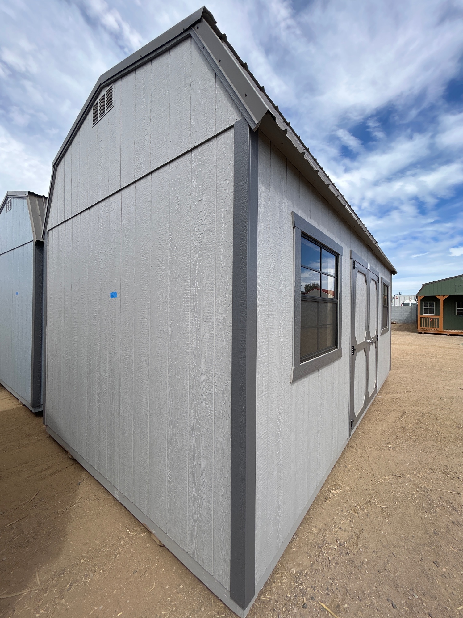 Lofted Barn - 10x20