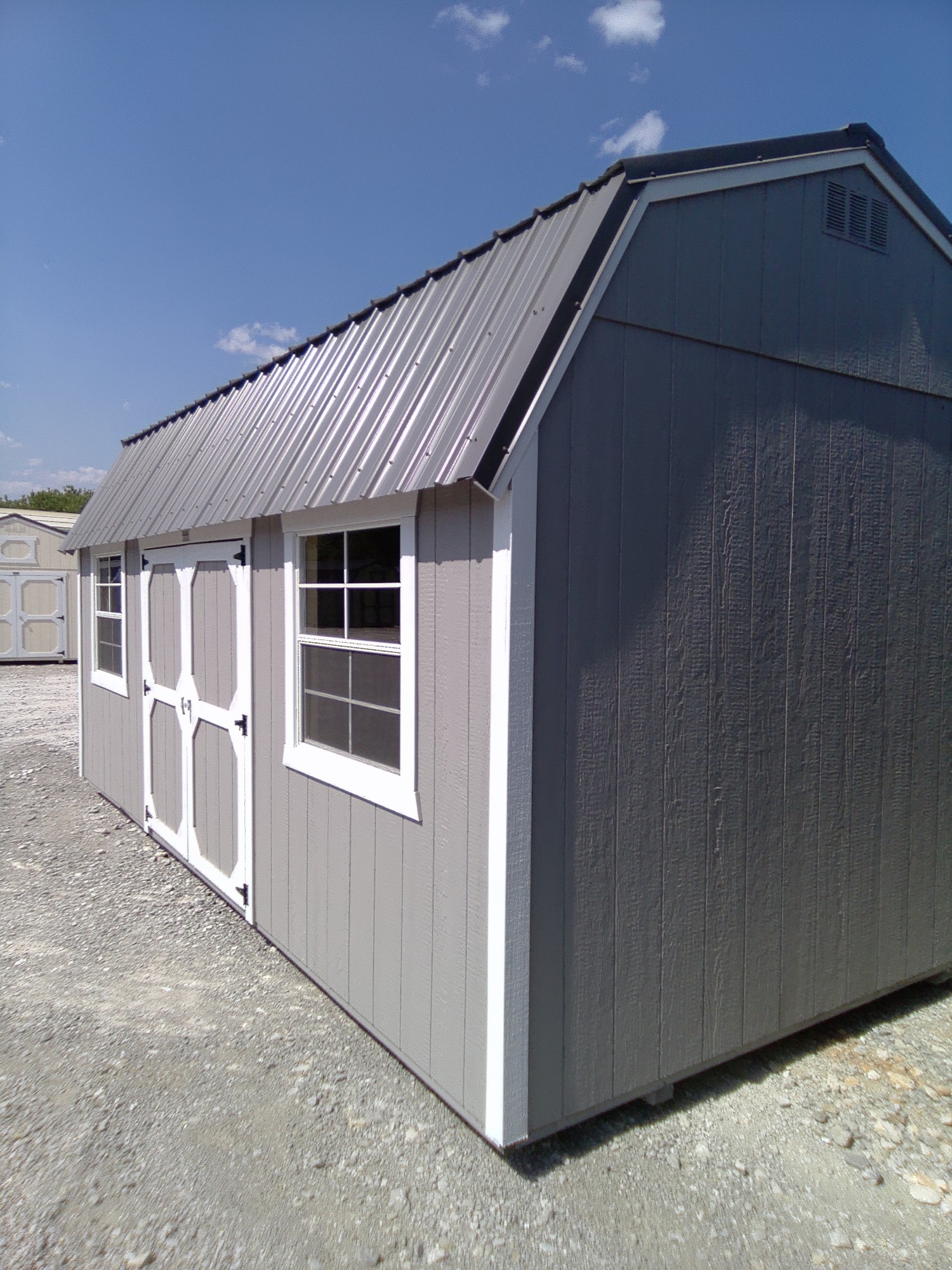 Lofted Barn - 10x20