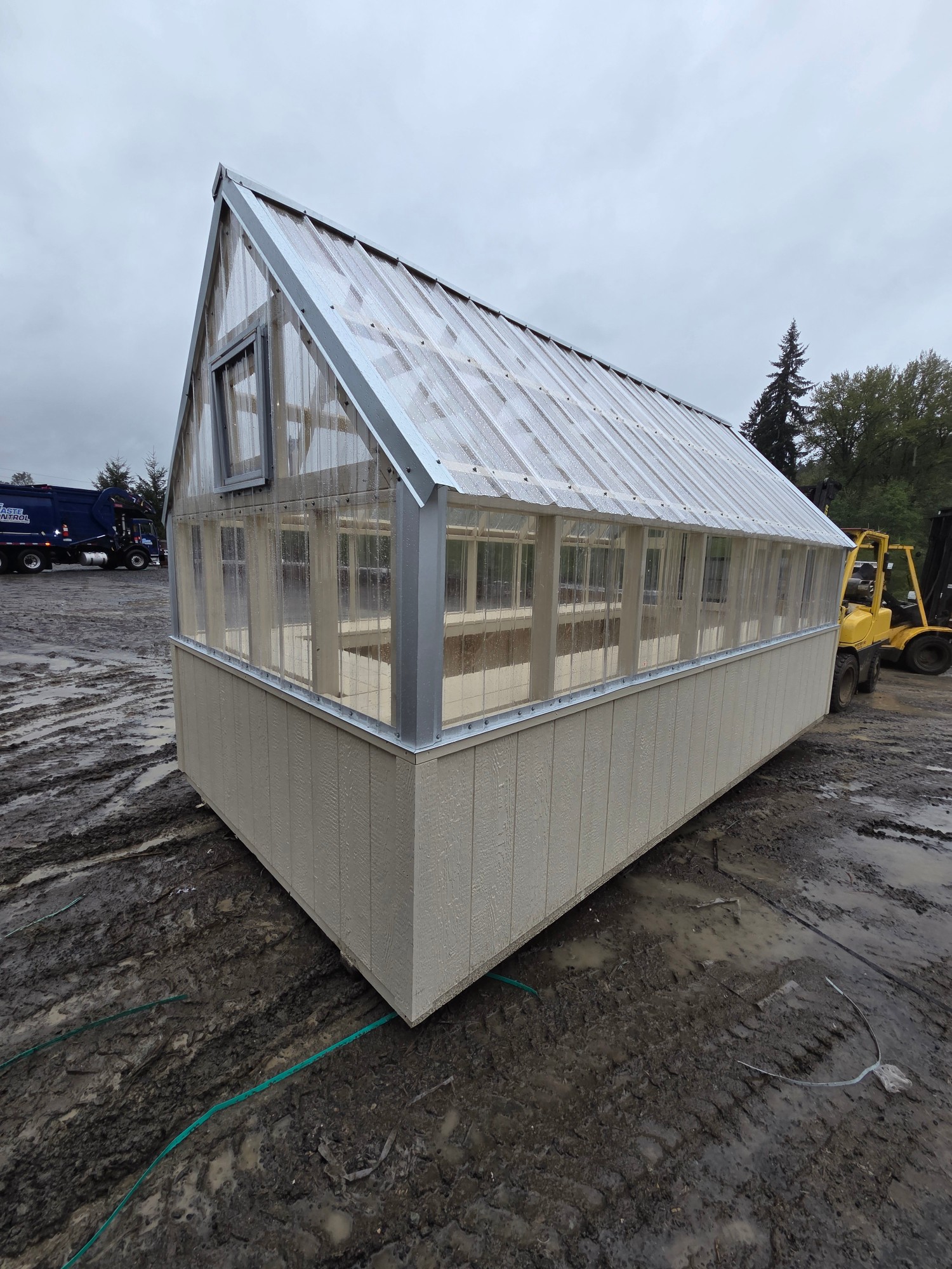 8x16 Greenhouse photo 2