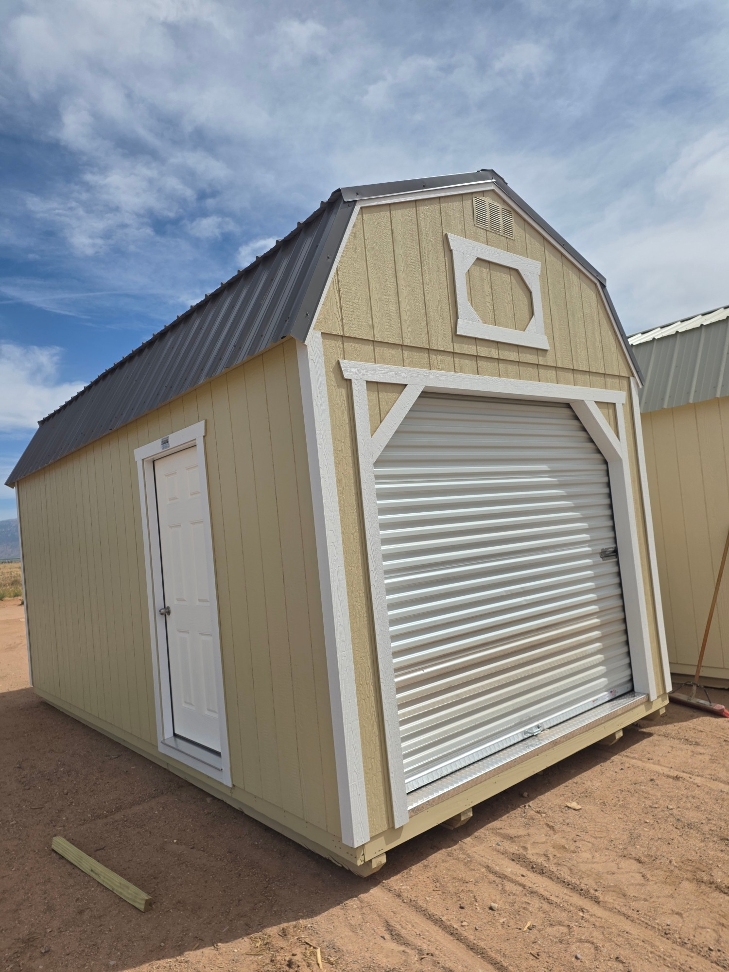 Lofted Barn 8' Garage - 10x20