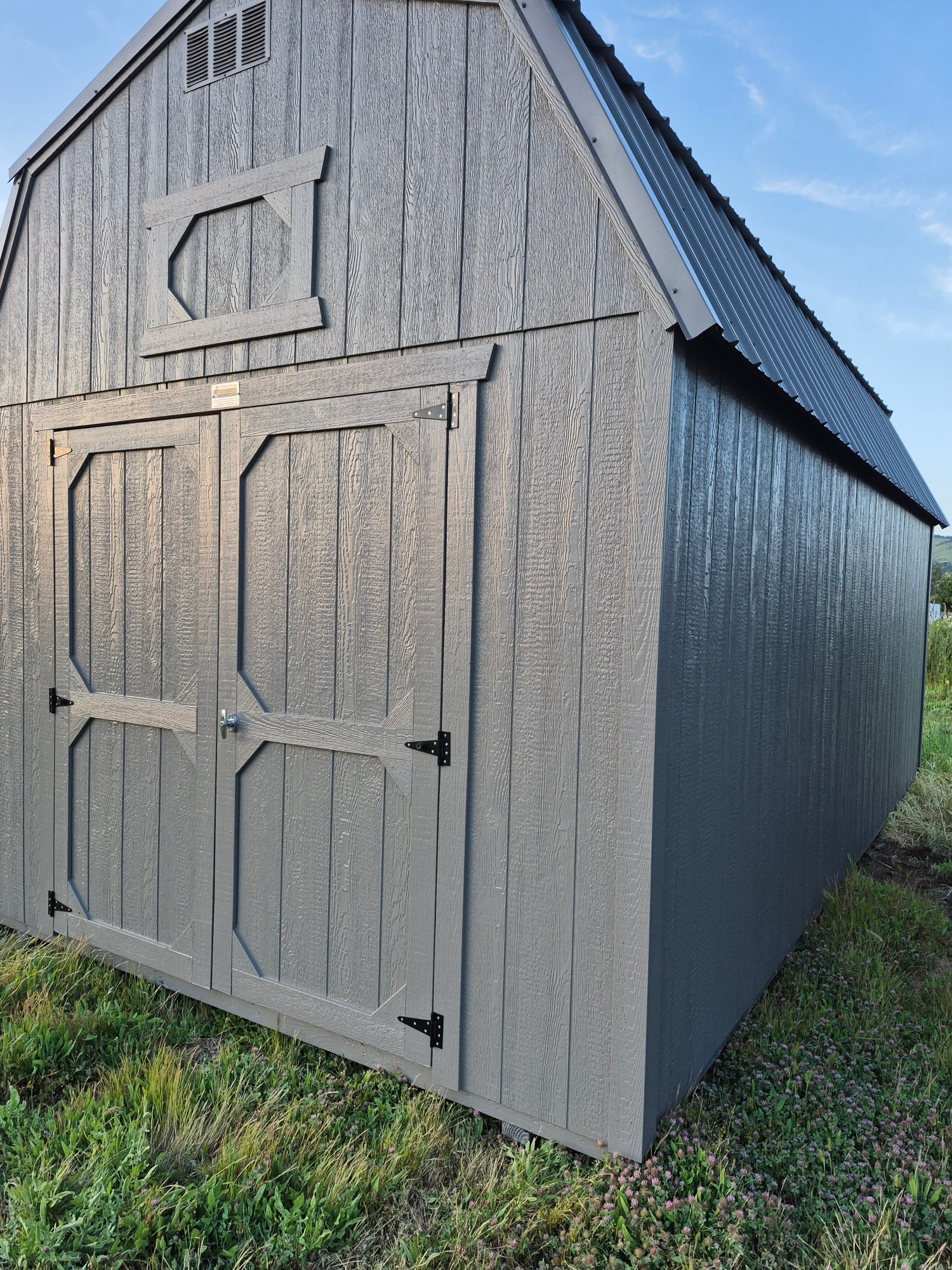 Lofted Barn - 10x20