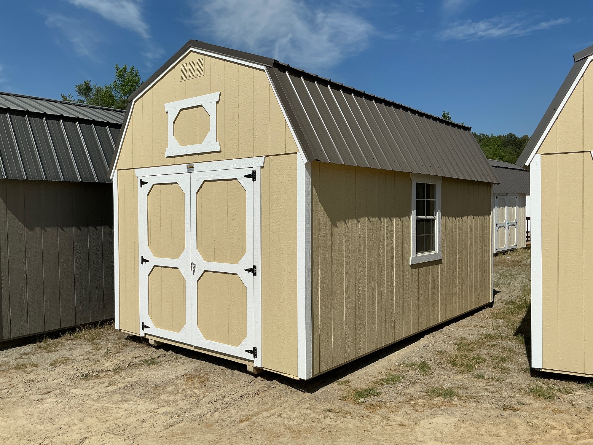 Lofted Barn - 10x16