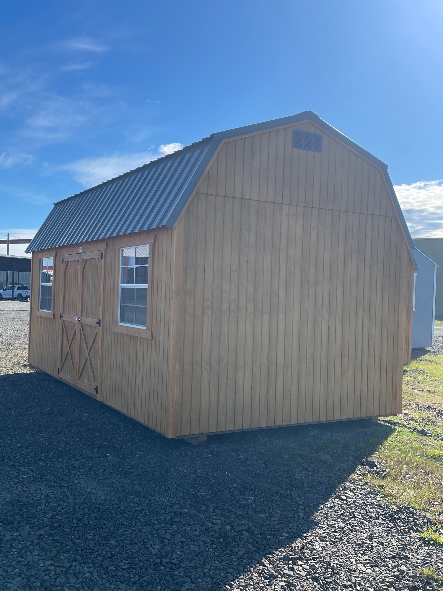 Lofted Barn - 10x20