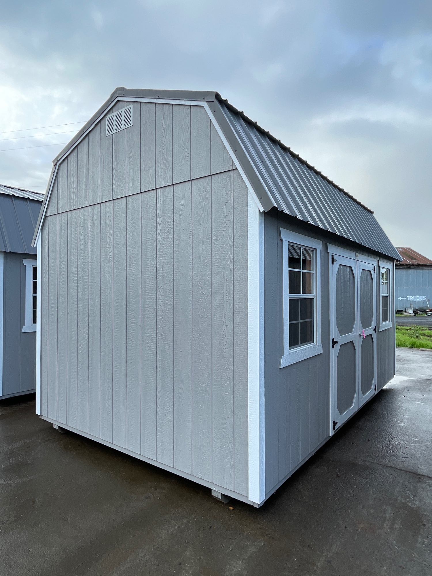 Lofted Barn - 10x16