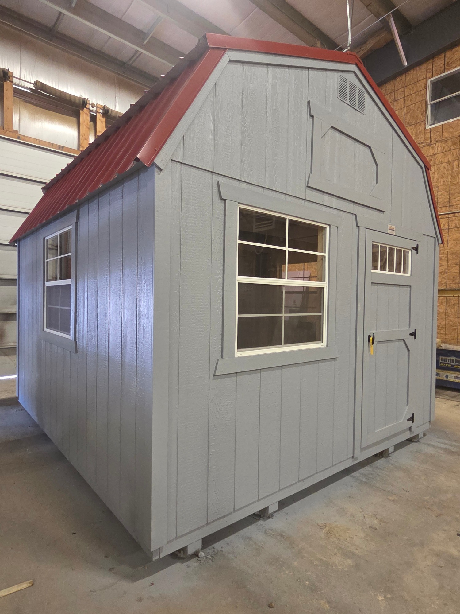 Lofted Barn - 12x12