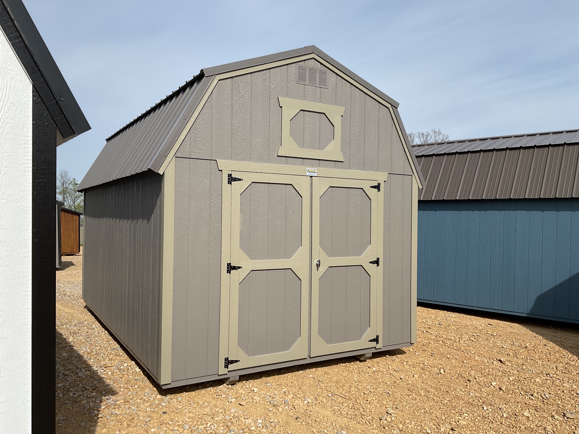 Lofted Barn - 10x16