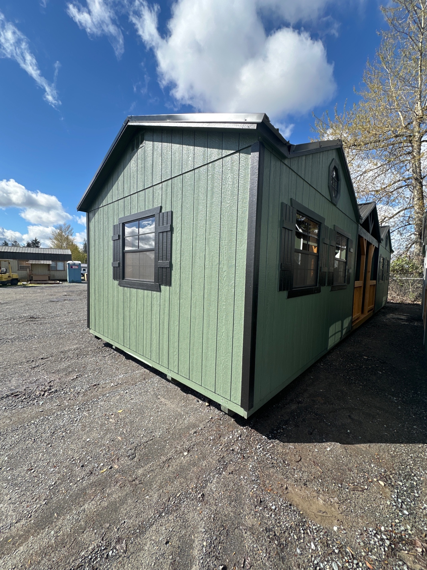 Utility Center Porch - 14x40