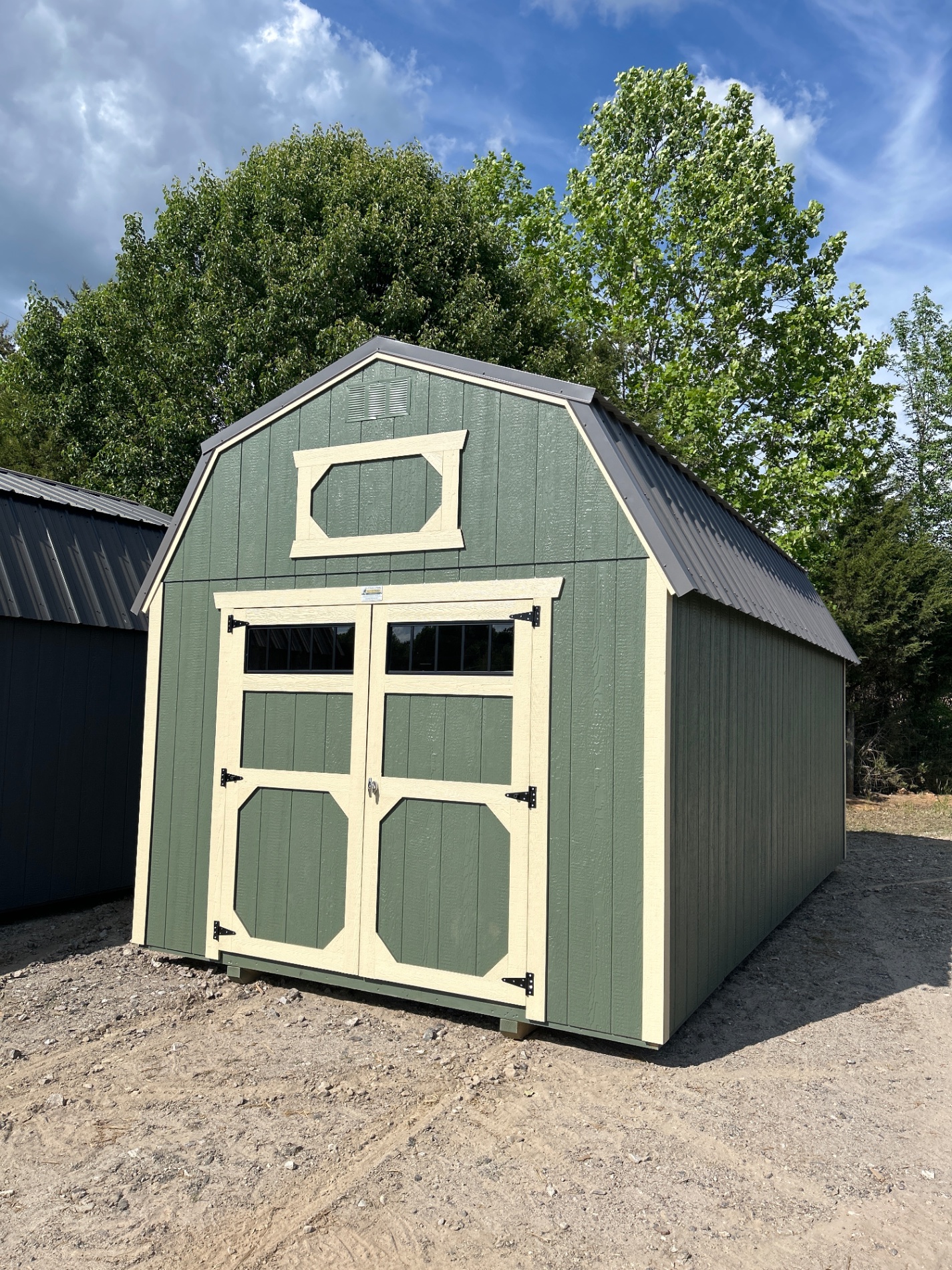 Lofted Barn - 10x20