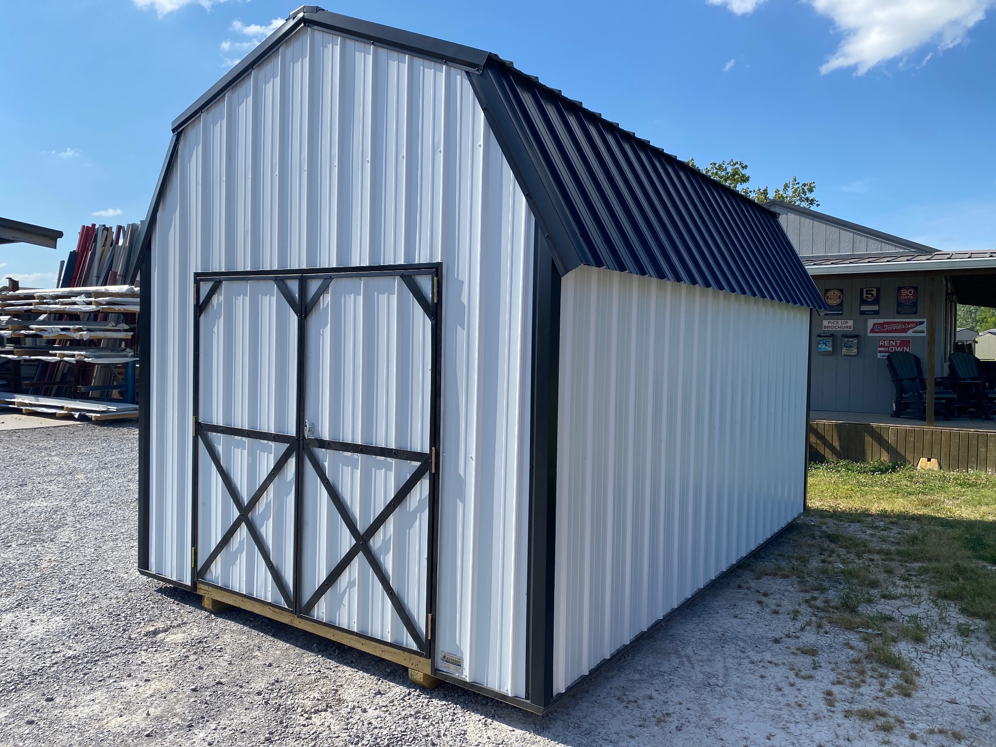 Lofted Barn - 10x16