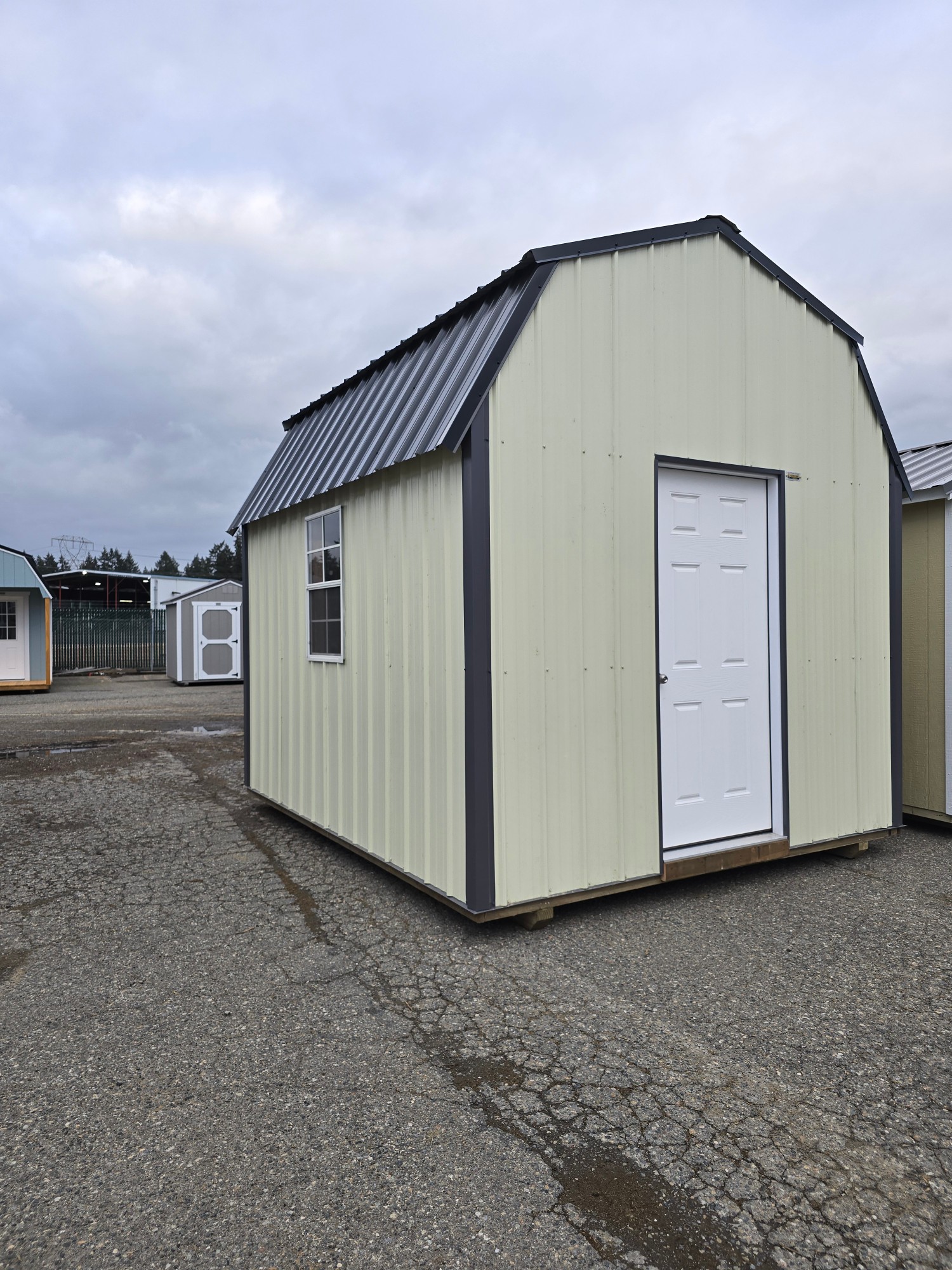Lofted Barn - 10x12