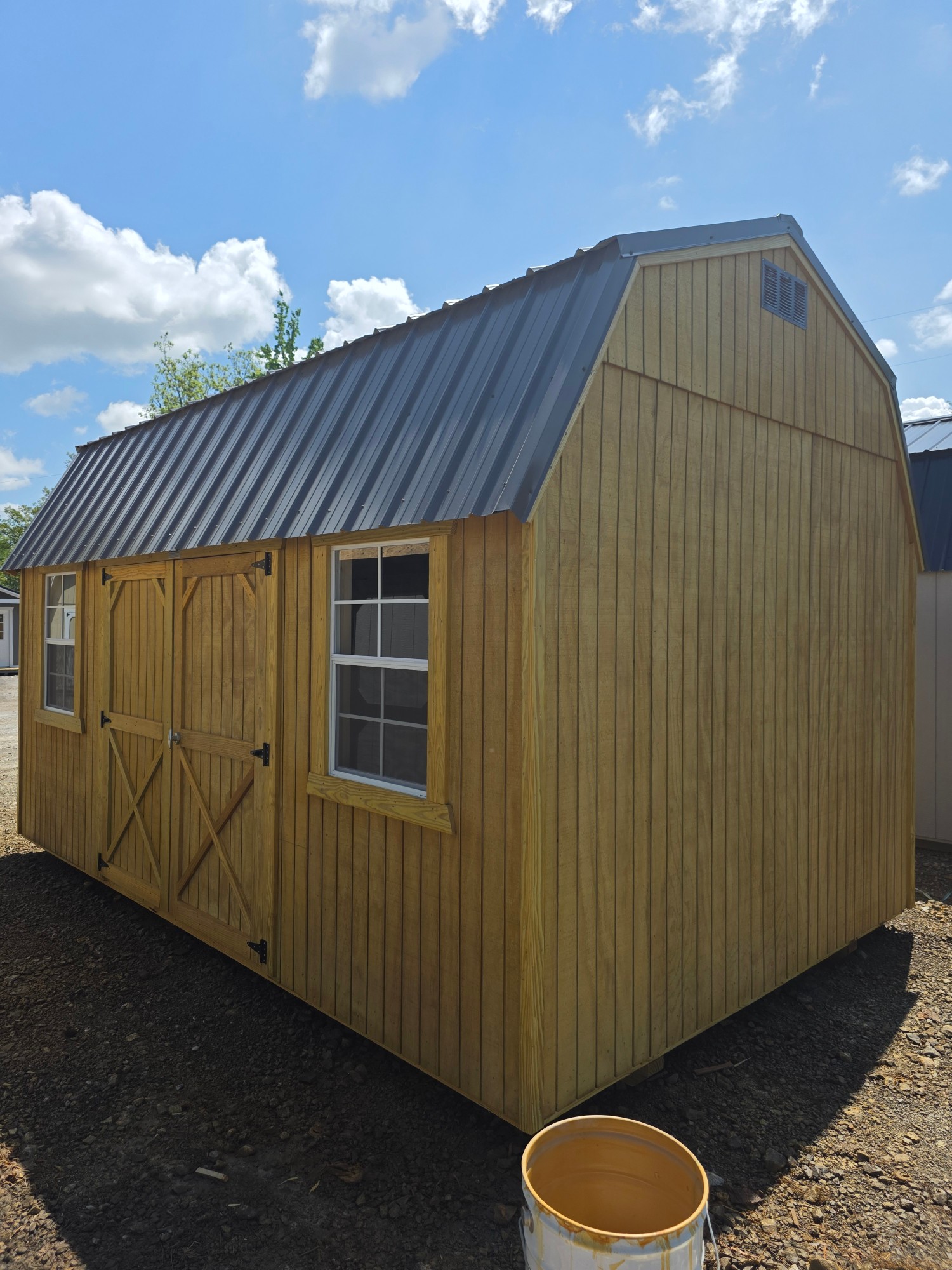 Lofted Barn - 10x16