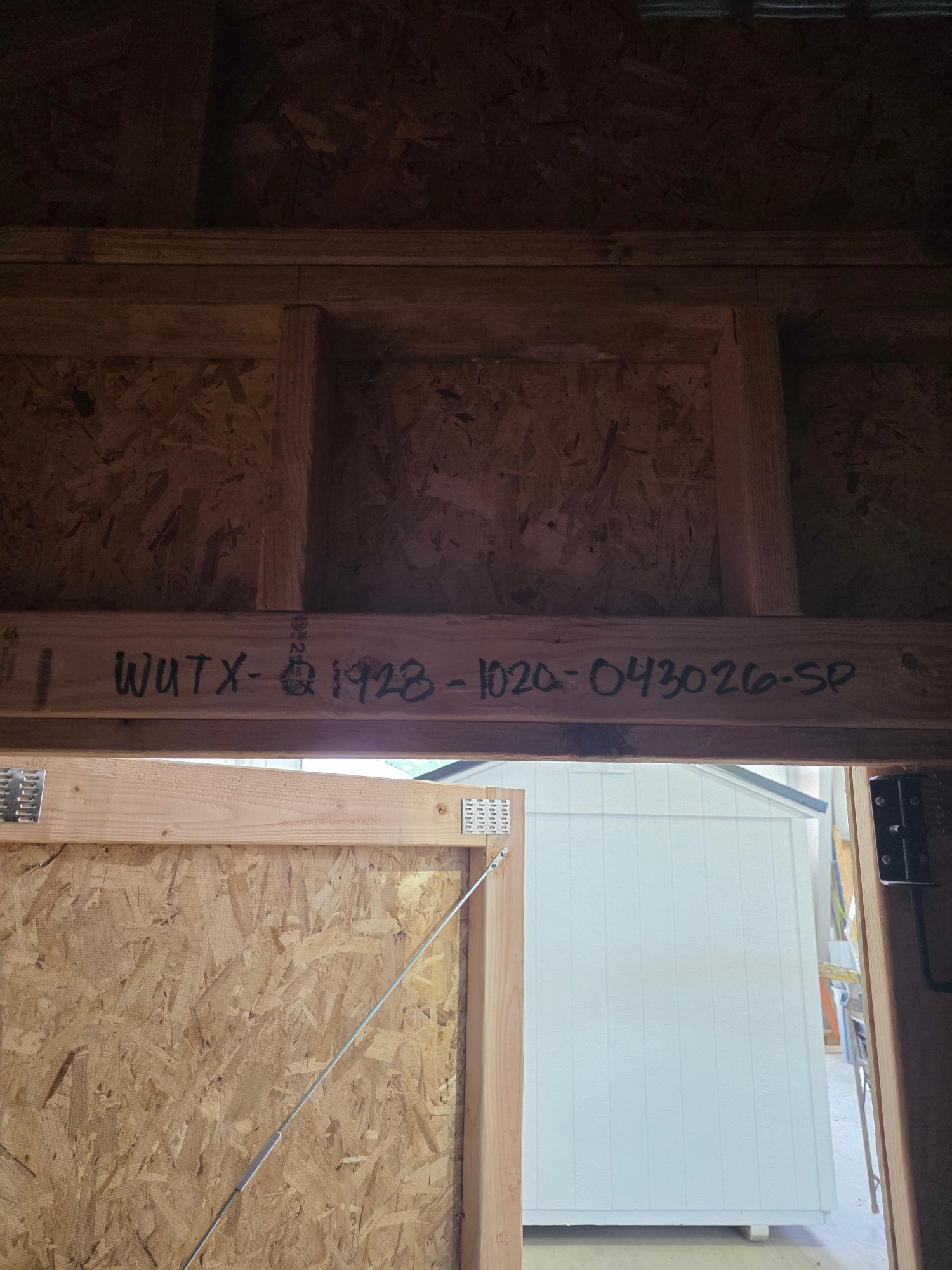 10x20 Utility photo 3