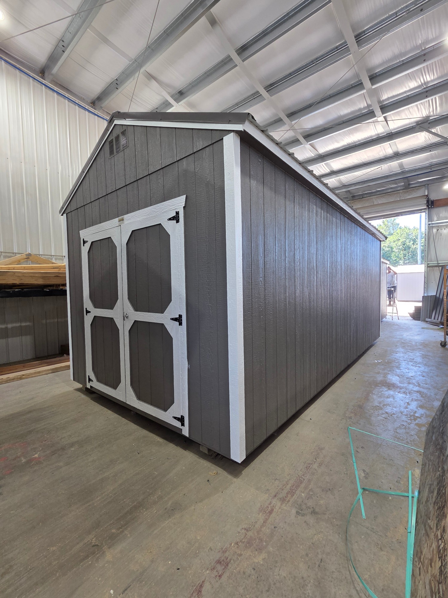 10x20 Utility