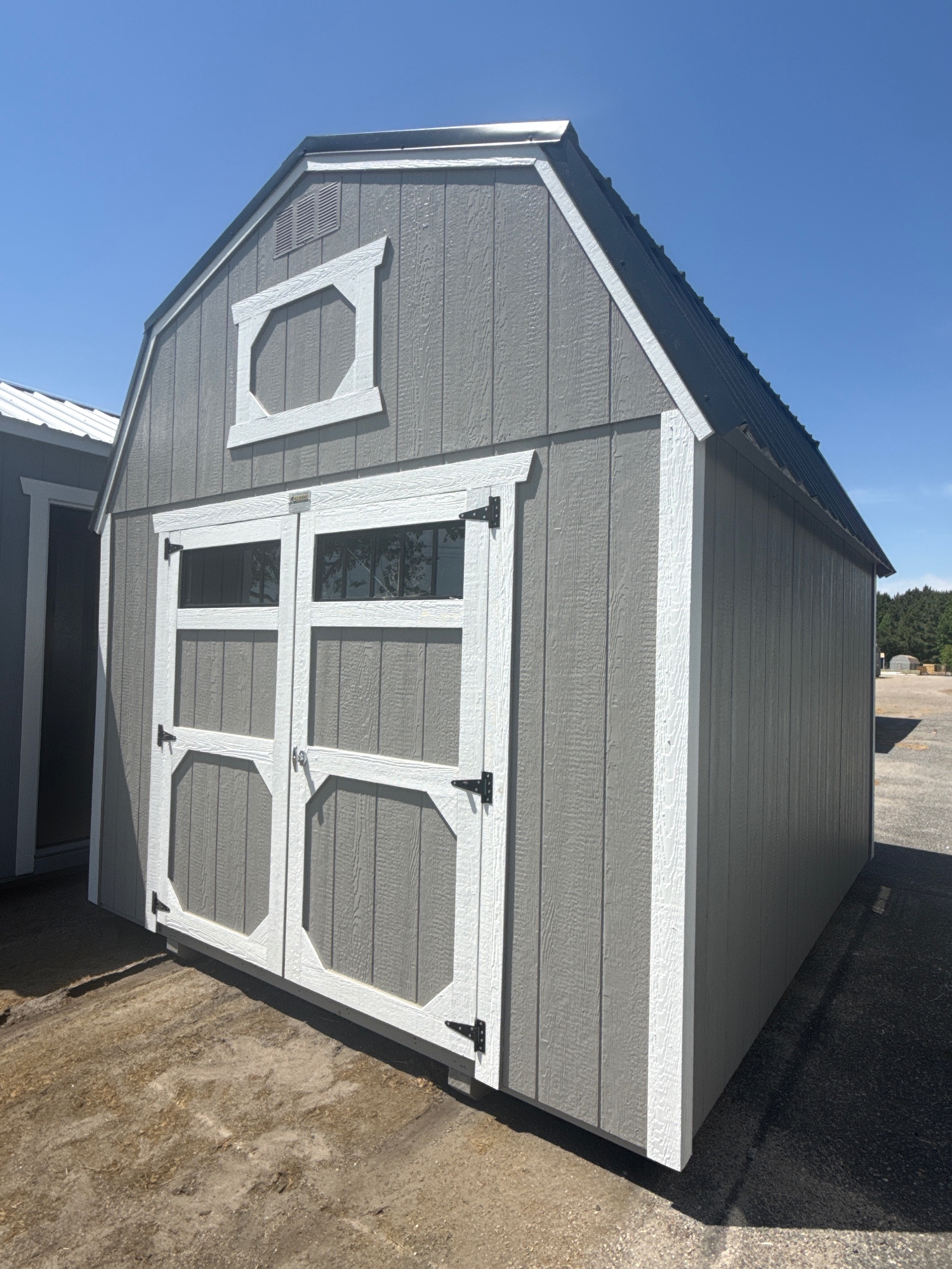 Lofted Barn - 10x12