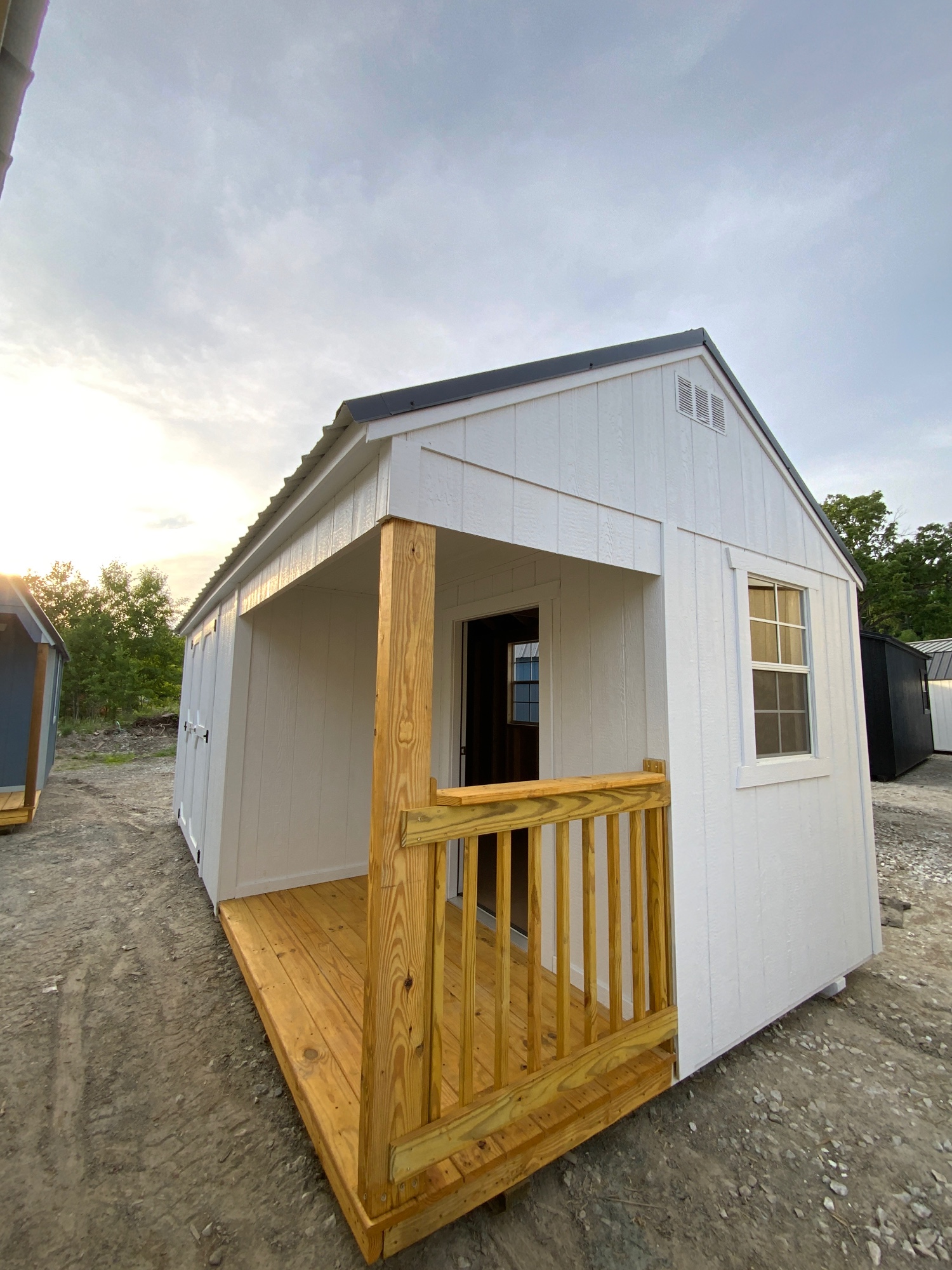 Utility Side Porch - 10x20