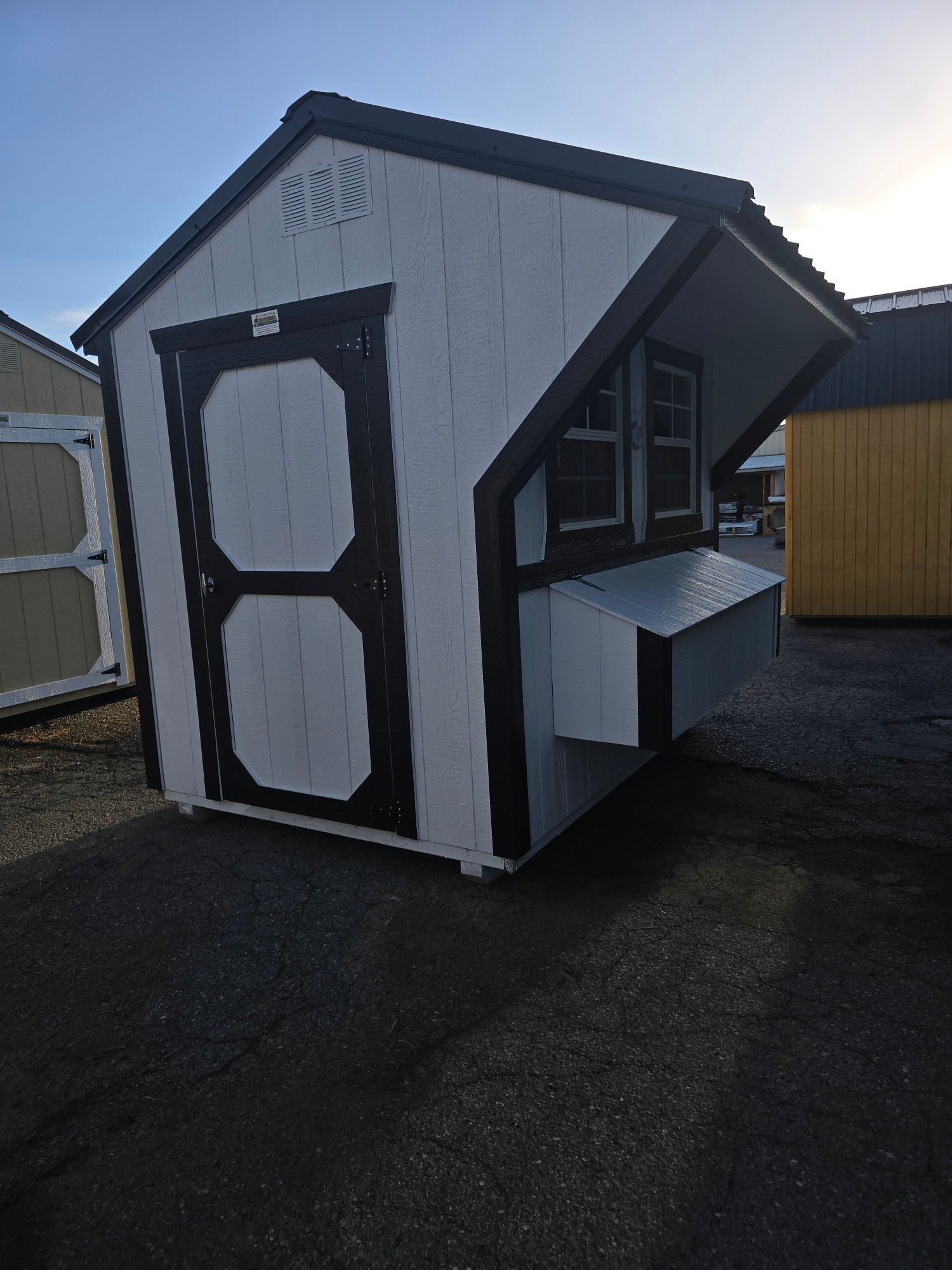 Chicken Coop - 6x8