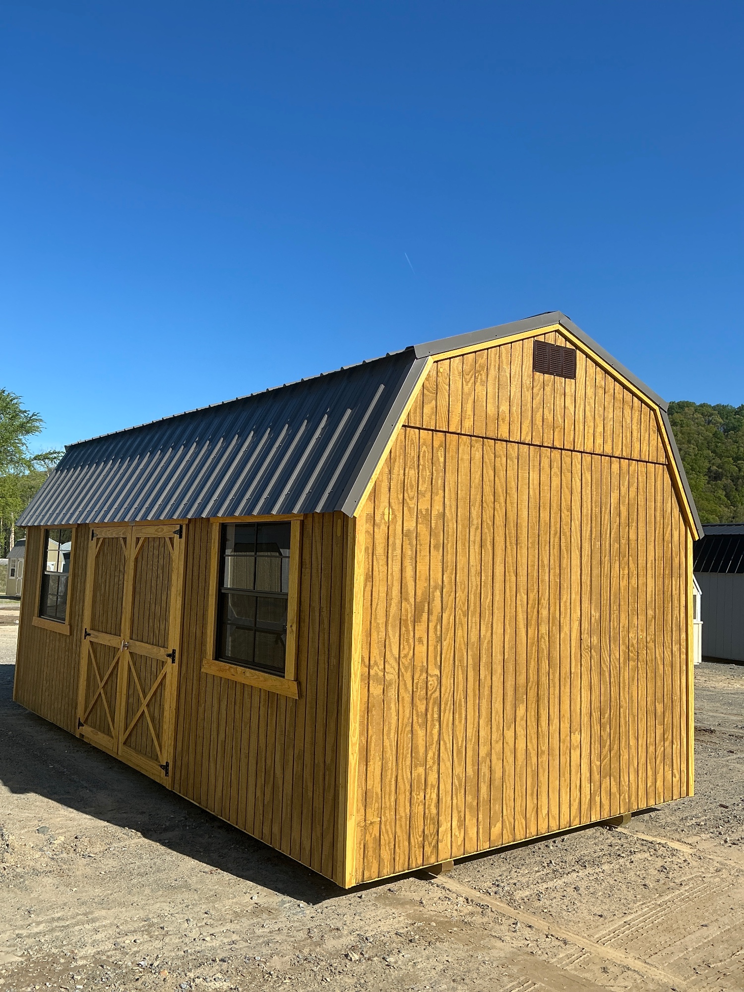 Lofted Barn - 10x20
