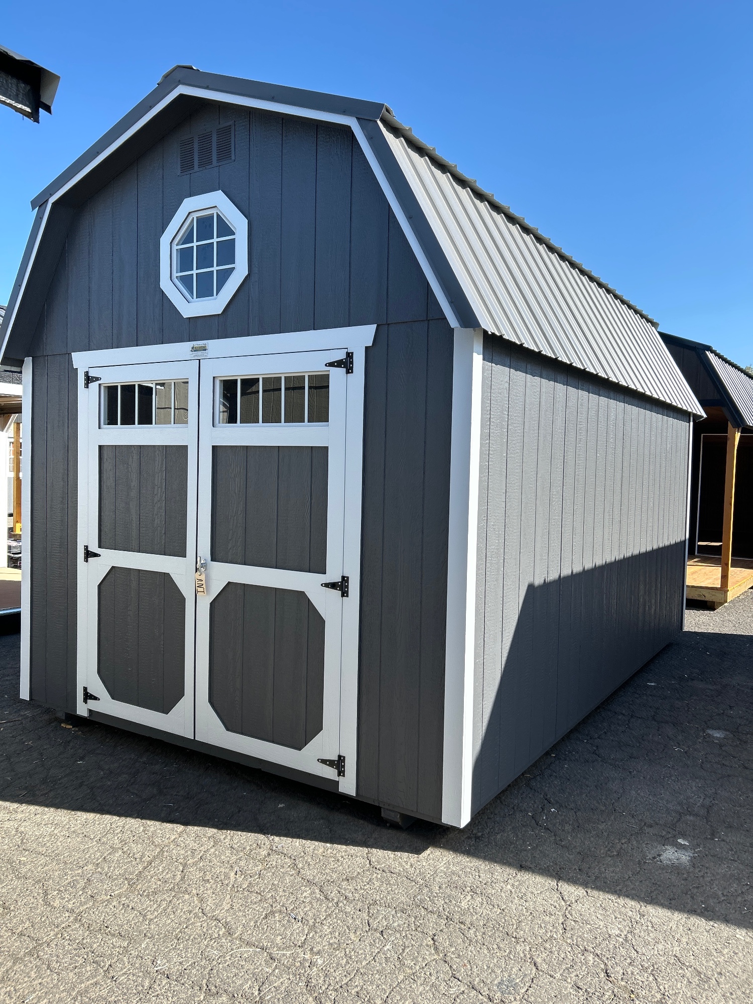 Lofted Barn - 10x16