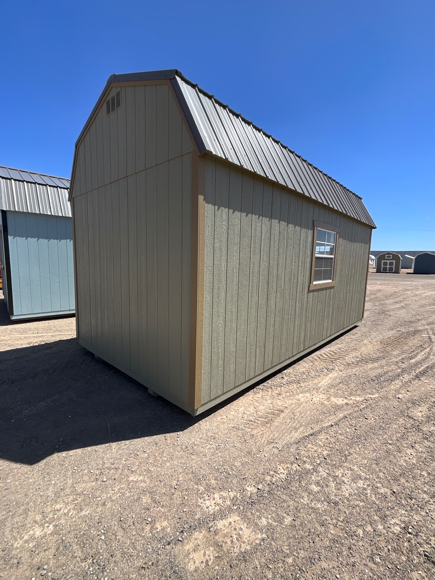 Lofted Barn - 10x20