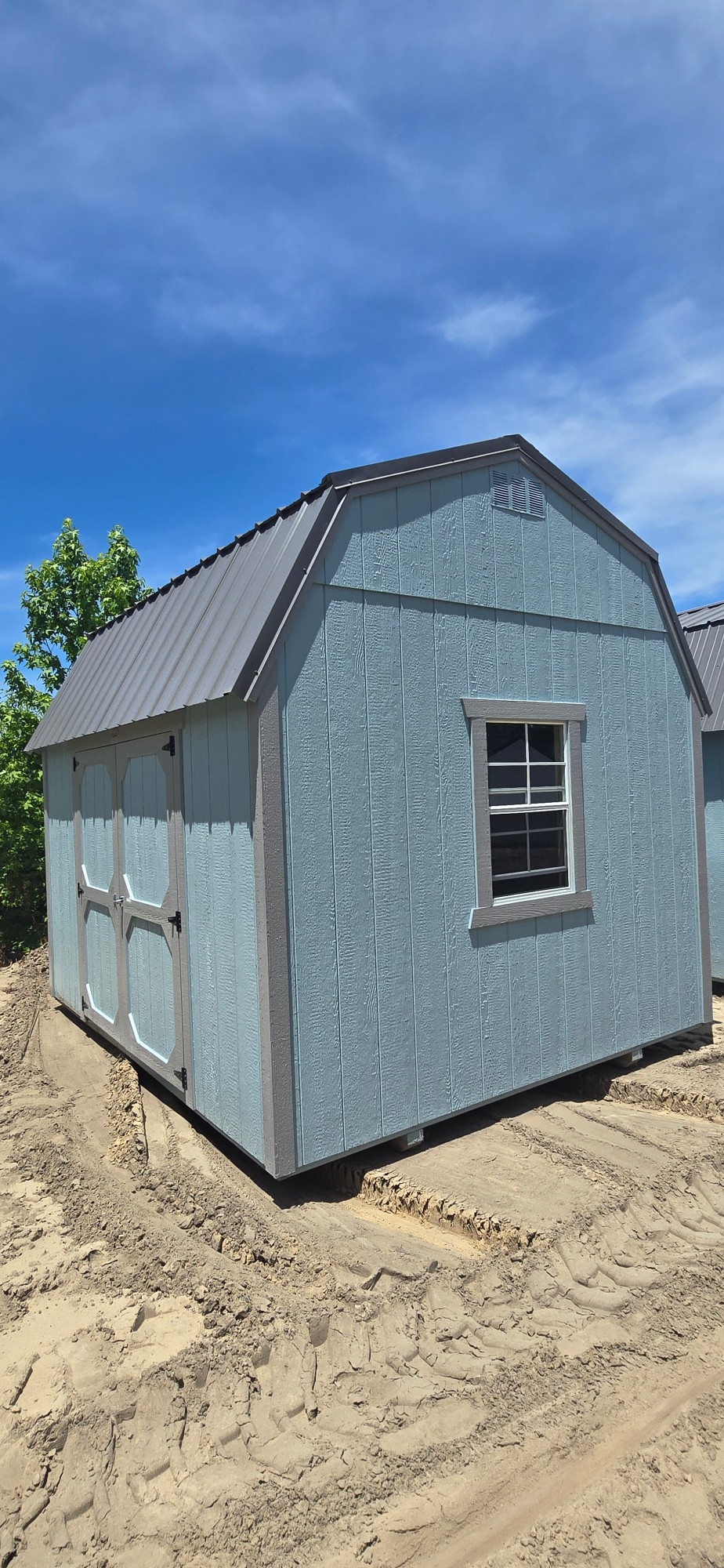 Lofted Barn - 10x12