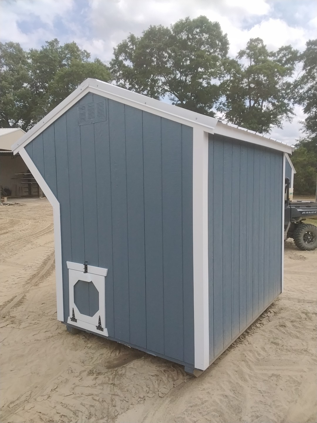 Chicken Coop - 6x8 image 2
