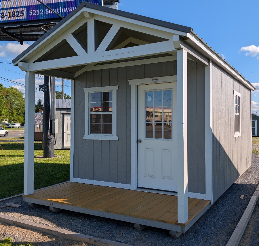 Utility Playhouse - 10x20