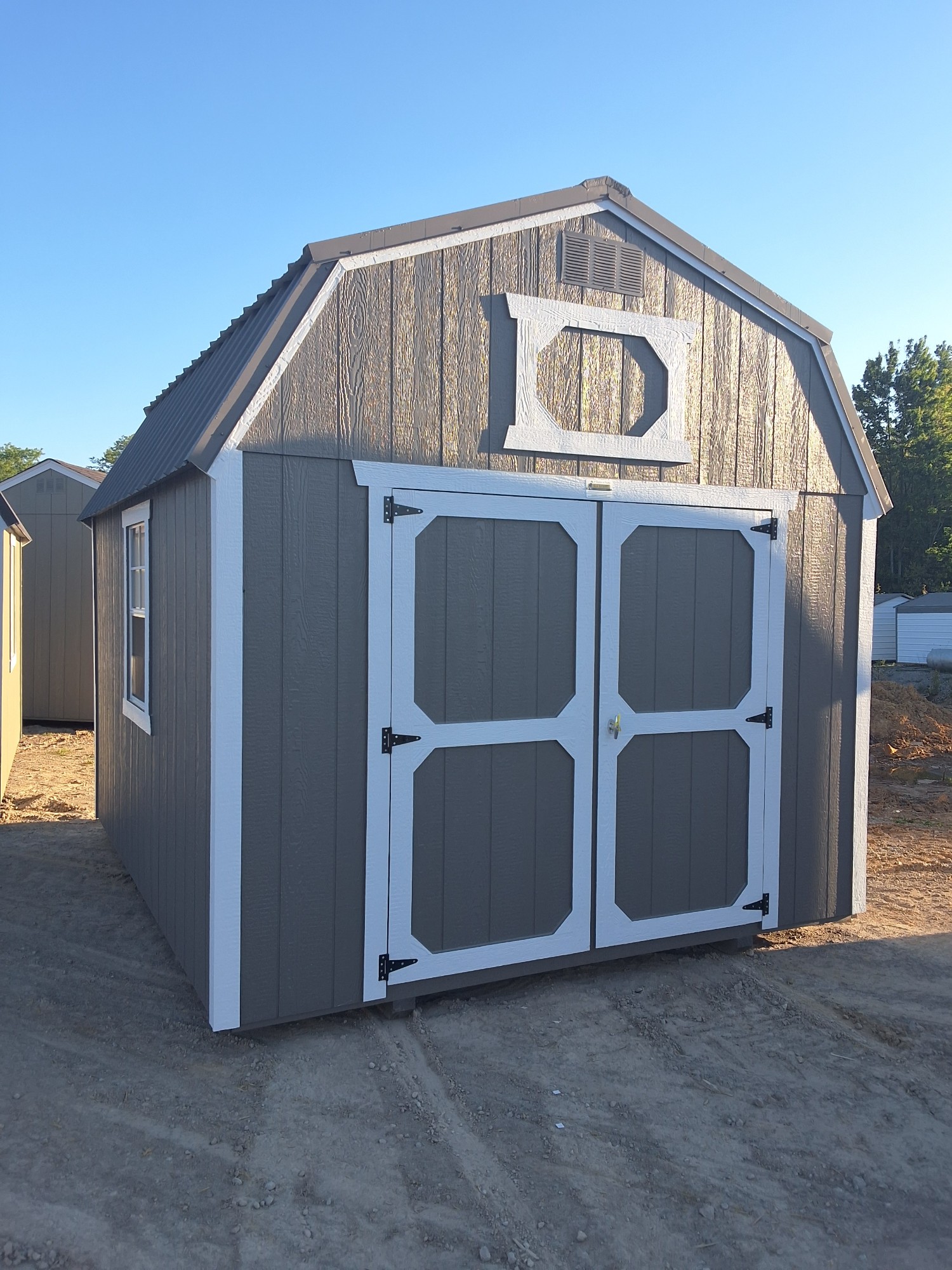 Lofted Barn - 10x12
