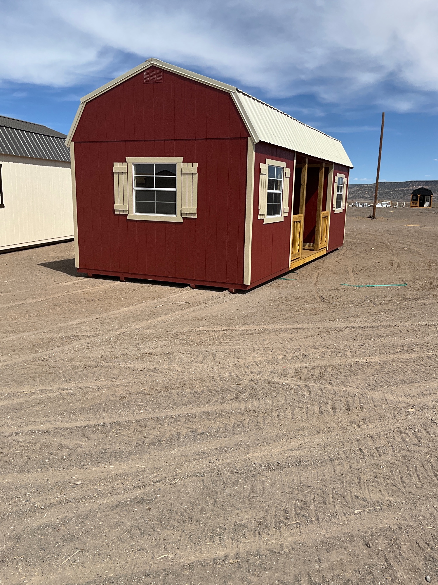 Lofted Barn Center Porch - 12x28