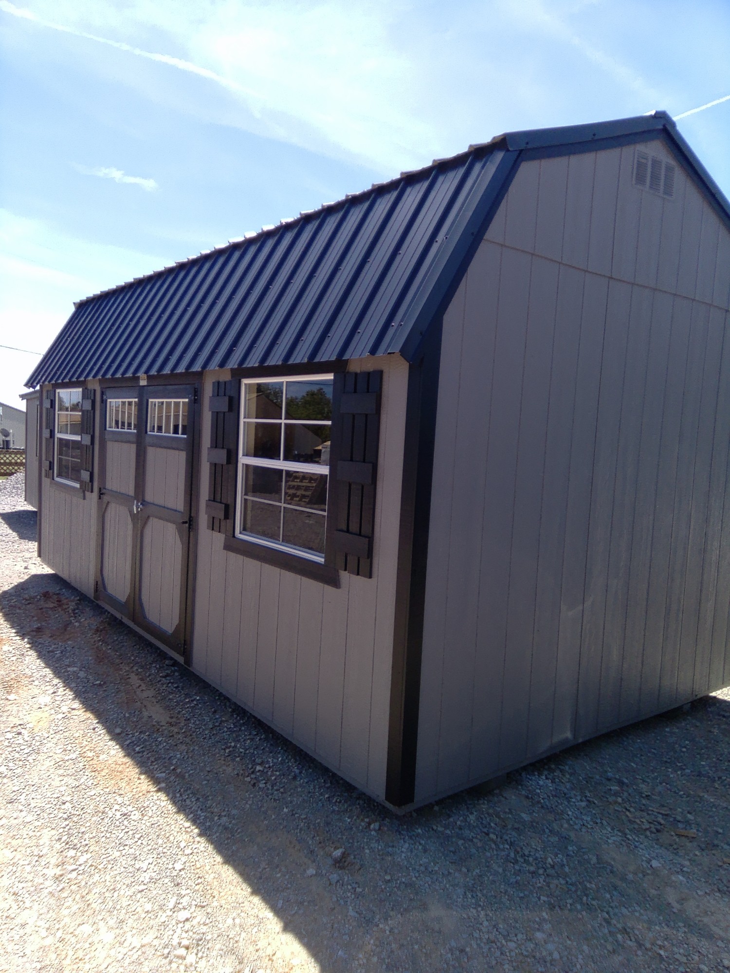 Lofted Barn - 10x20