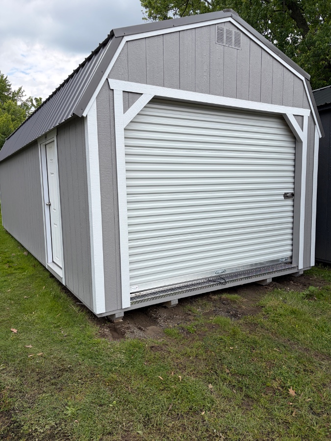 Lofted Barn Garage - 12x28
