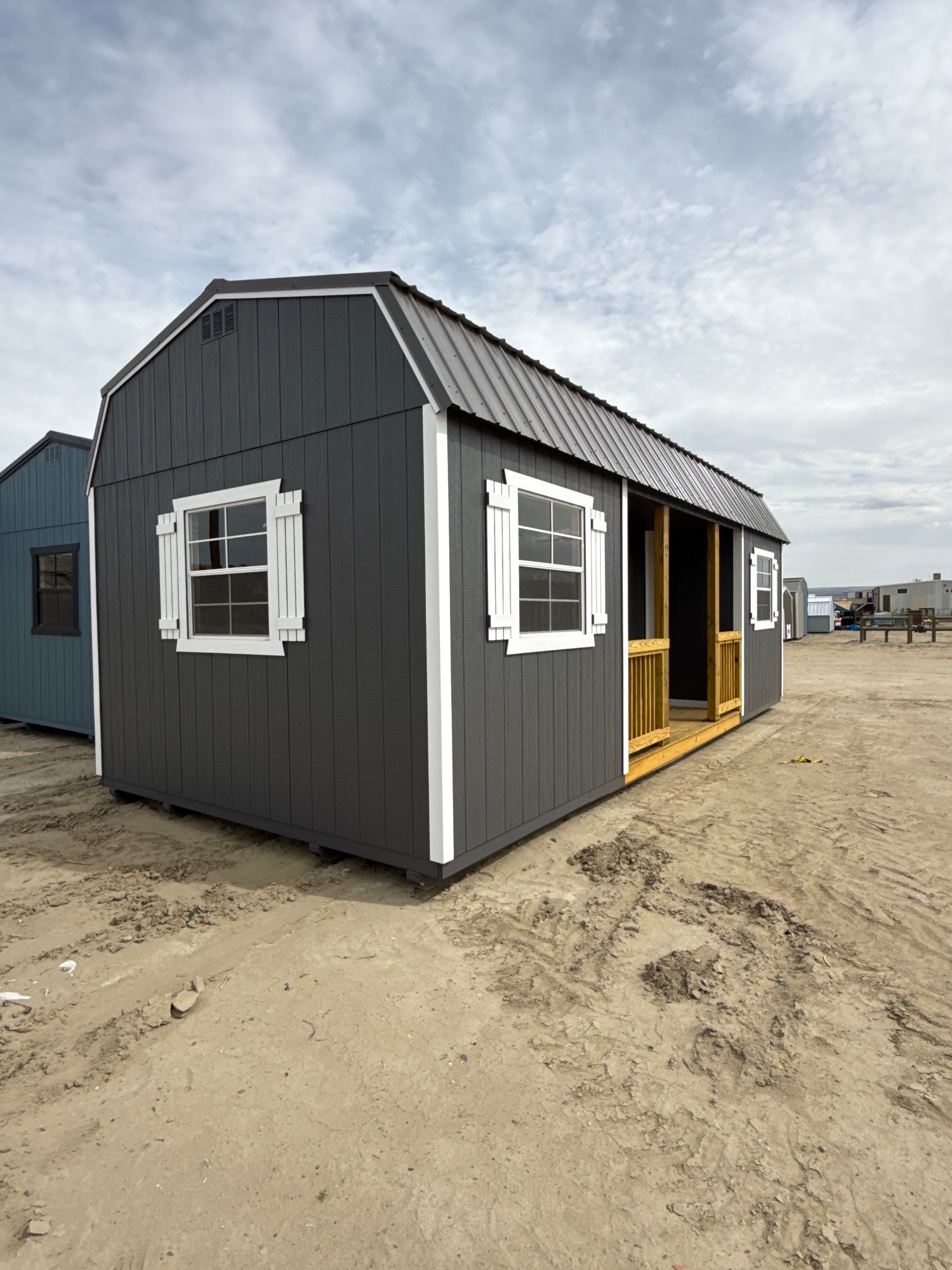 Lofted Barn Center Porch - 12x28
