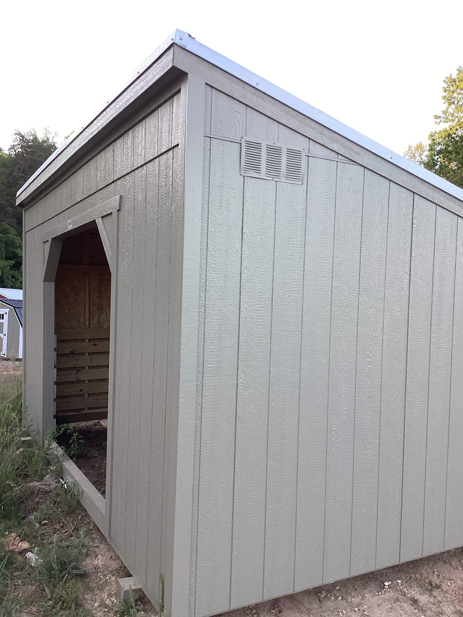 Animal Shelter - 10x16