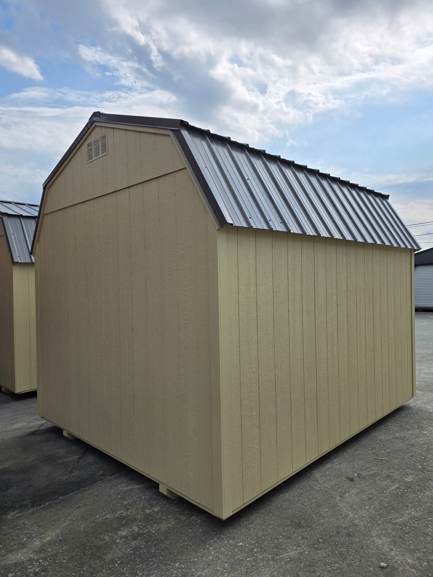 Lofted Barn - 10x12