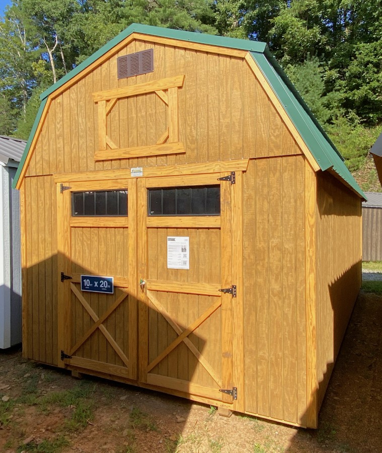 Lofted Barn - 10x20