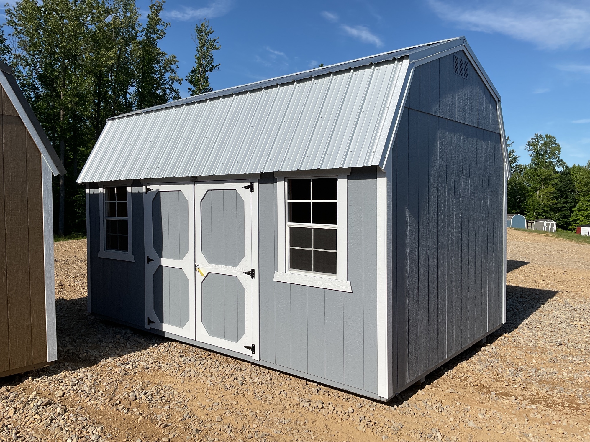 Lofted Barn - 10x16