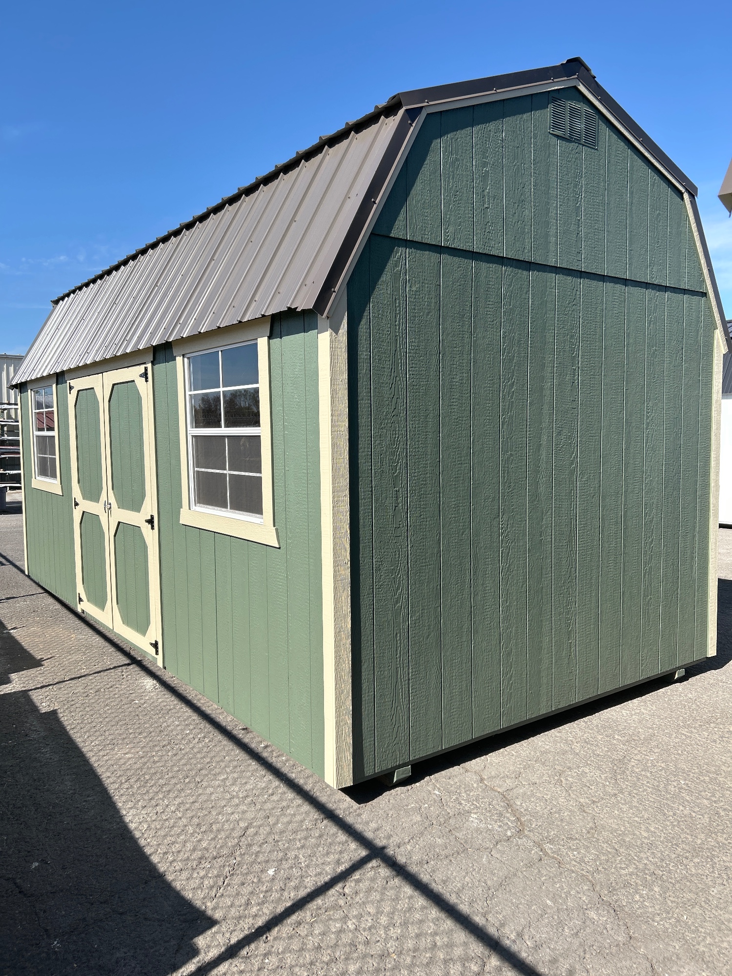 Lofted Barn - 10x20