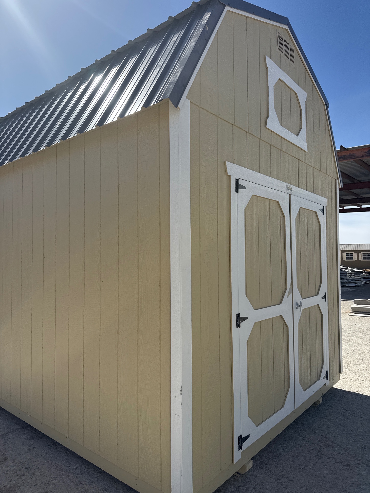 Lofted Barn - 10x20