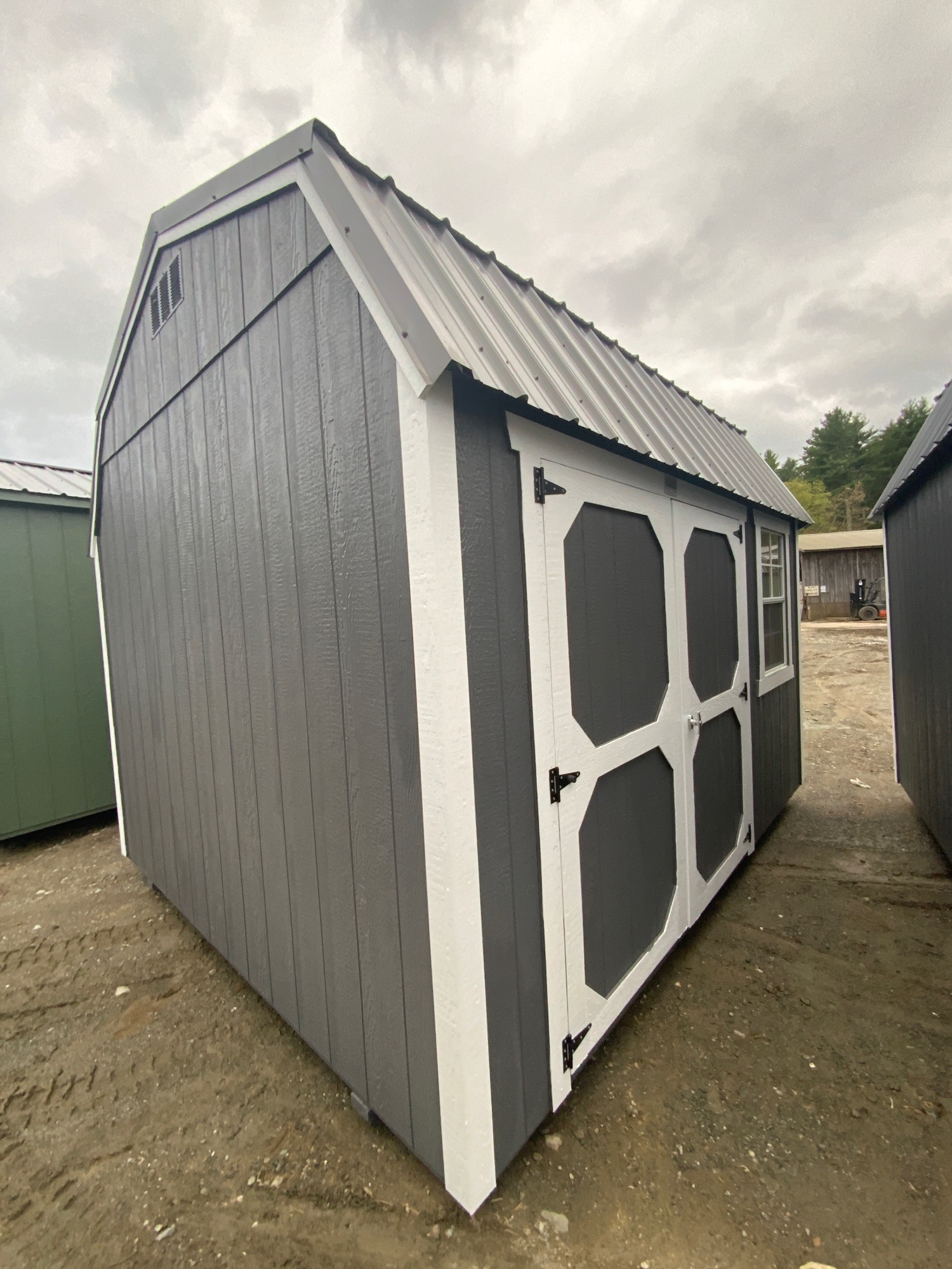 Lofted Barn - 10x12