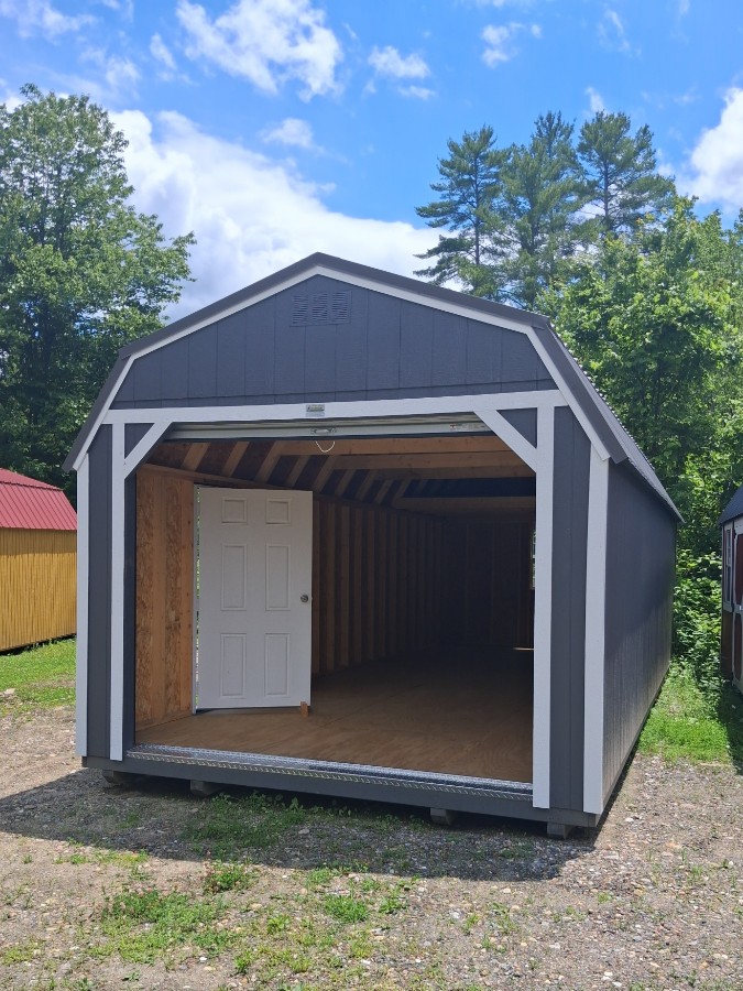 Lofted Barn Garage - 12x28