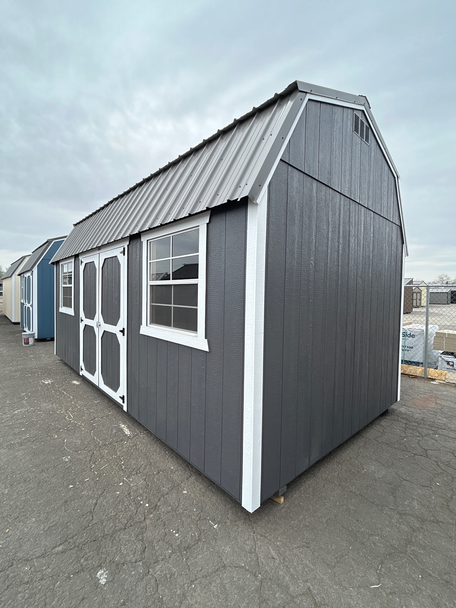Lofted Barn - 10x20