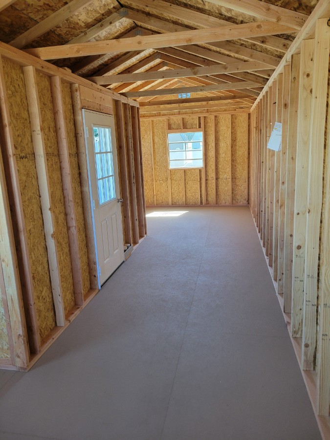 Utility Center Porch - 12x32